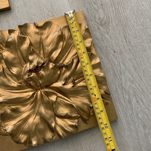 Gold wall art flowers textured heavy plastic set of two luxury home‎ decor 3D - Picture 9 of 12